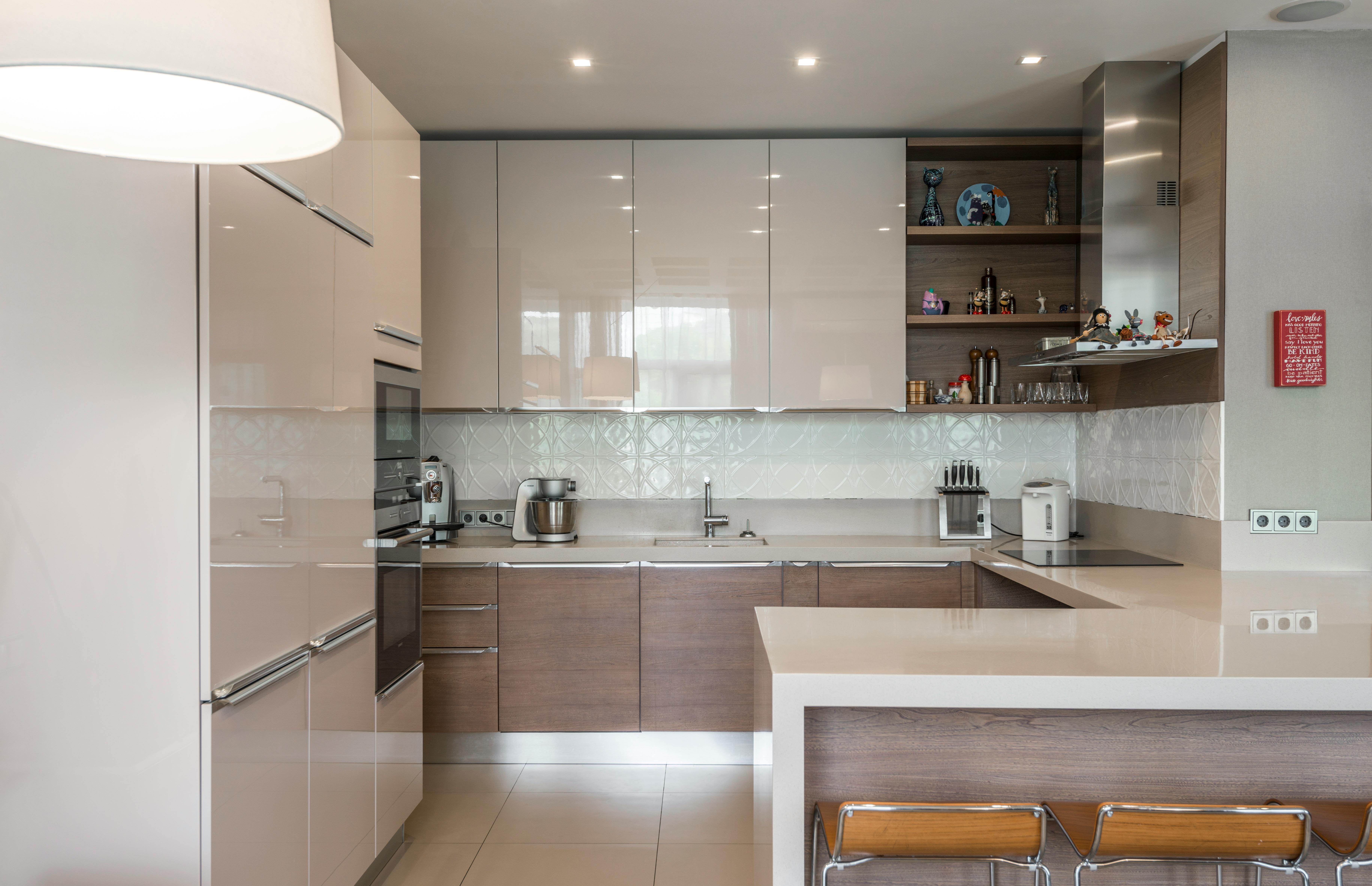 Custom home office cabinets Toronto with desk integration and storage solutions